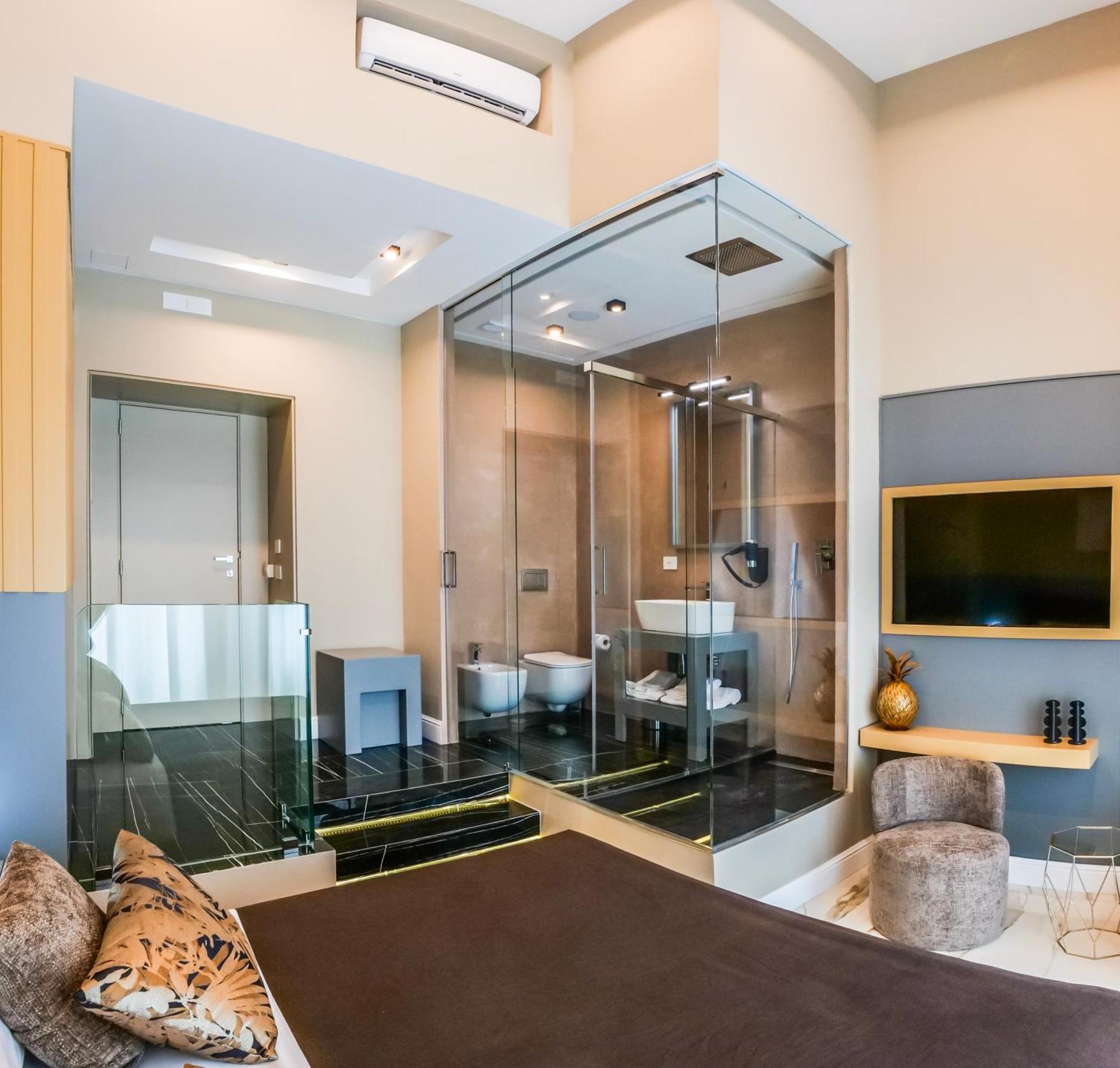 Maison San Carlo Luxury Suites Наполи Екстериор снимка
